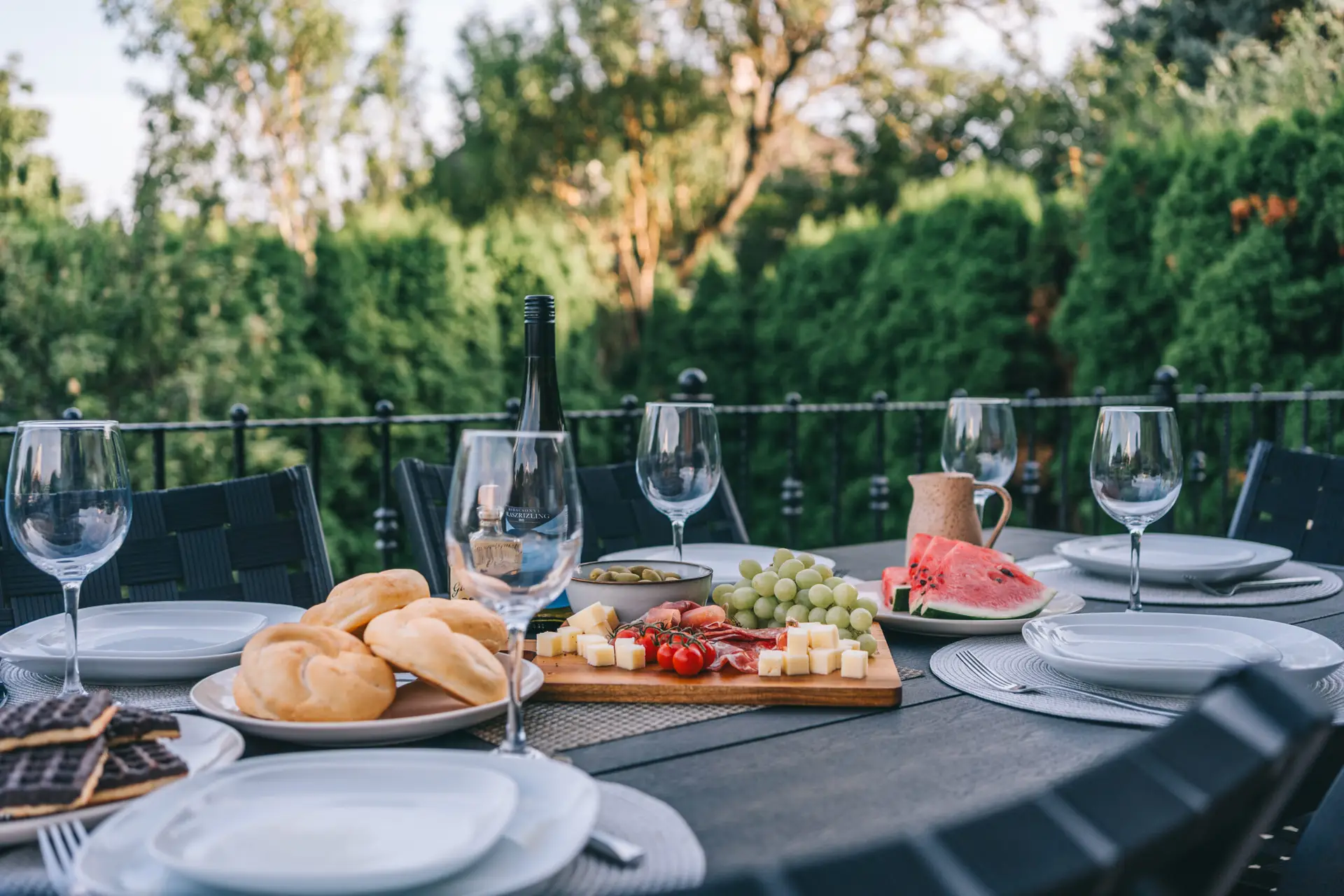 Garden, terrace & balcony