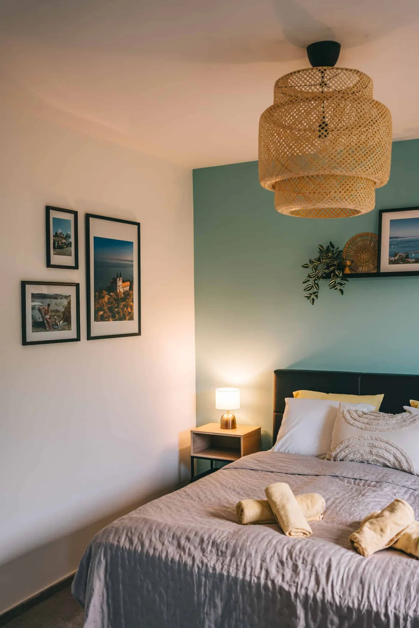 Ground floor room — 5