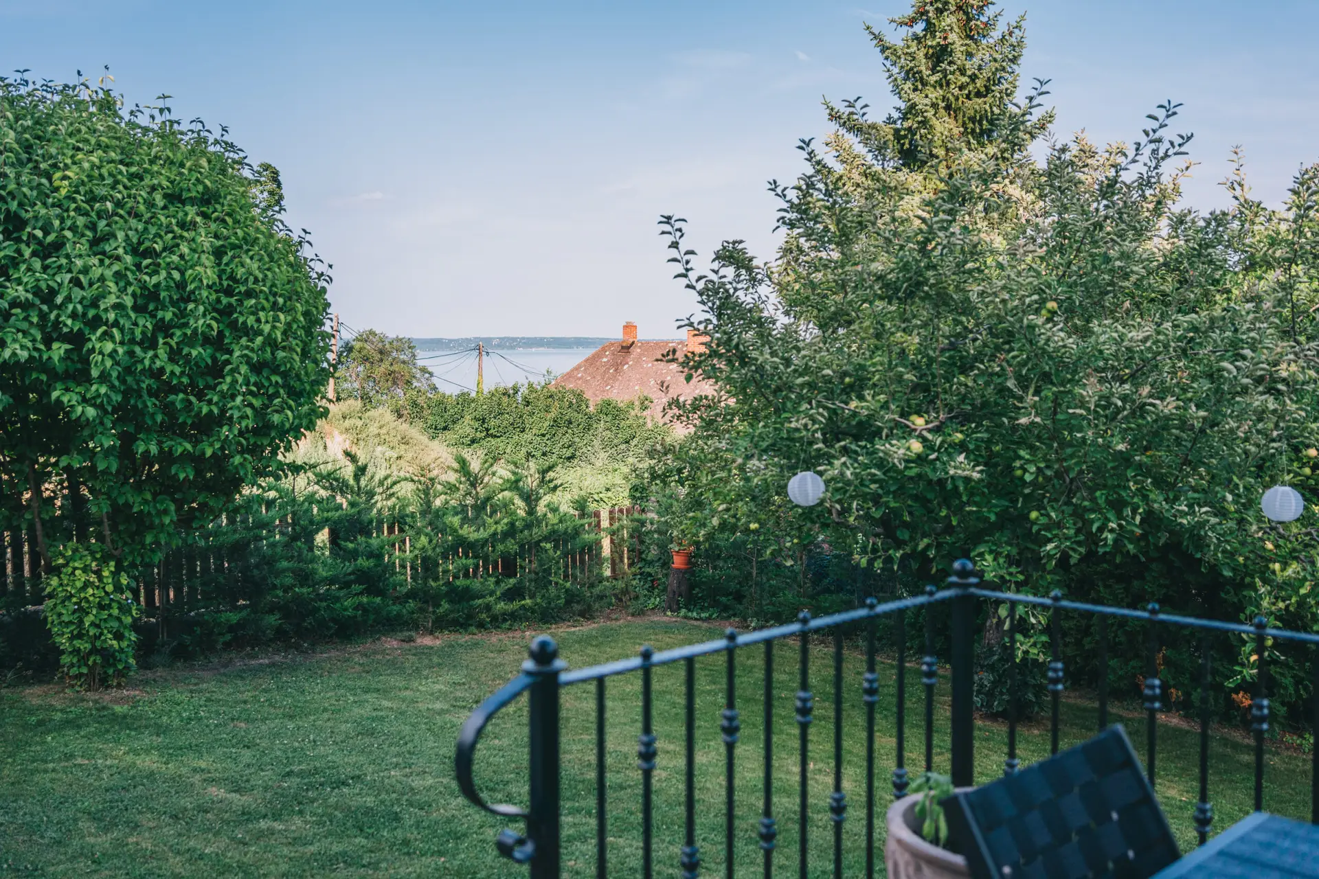 Garden, terrace & balcony — 2